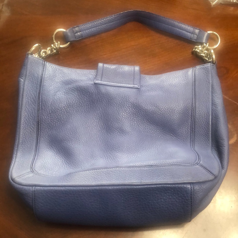 Purple Calvin Klein shoulder bag. - Picture 2 of 8